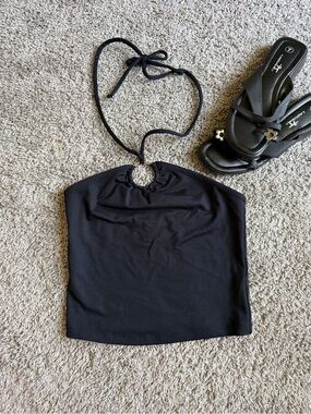 Abercrombie & Fitch Black Halter Crop Top with Ring Detail